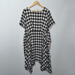 ELLE Women’s Plaid Dress - Size S - Black & White - Asymmetrical Hem